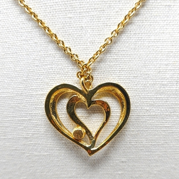 Vtg AVON Golden Heart Blue September Birthstone Necklace - Picture 3 of 4